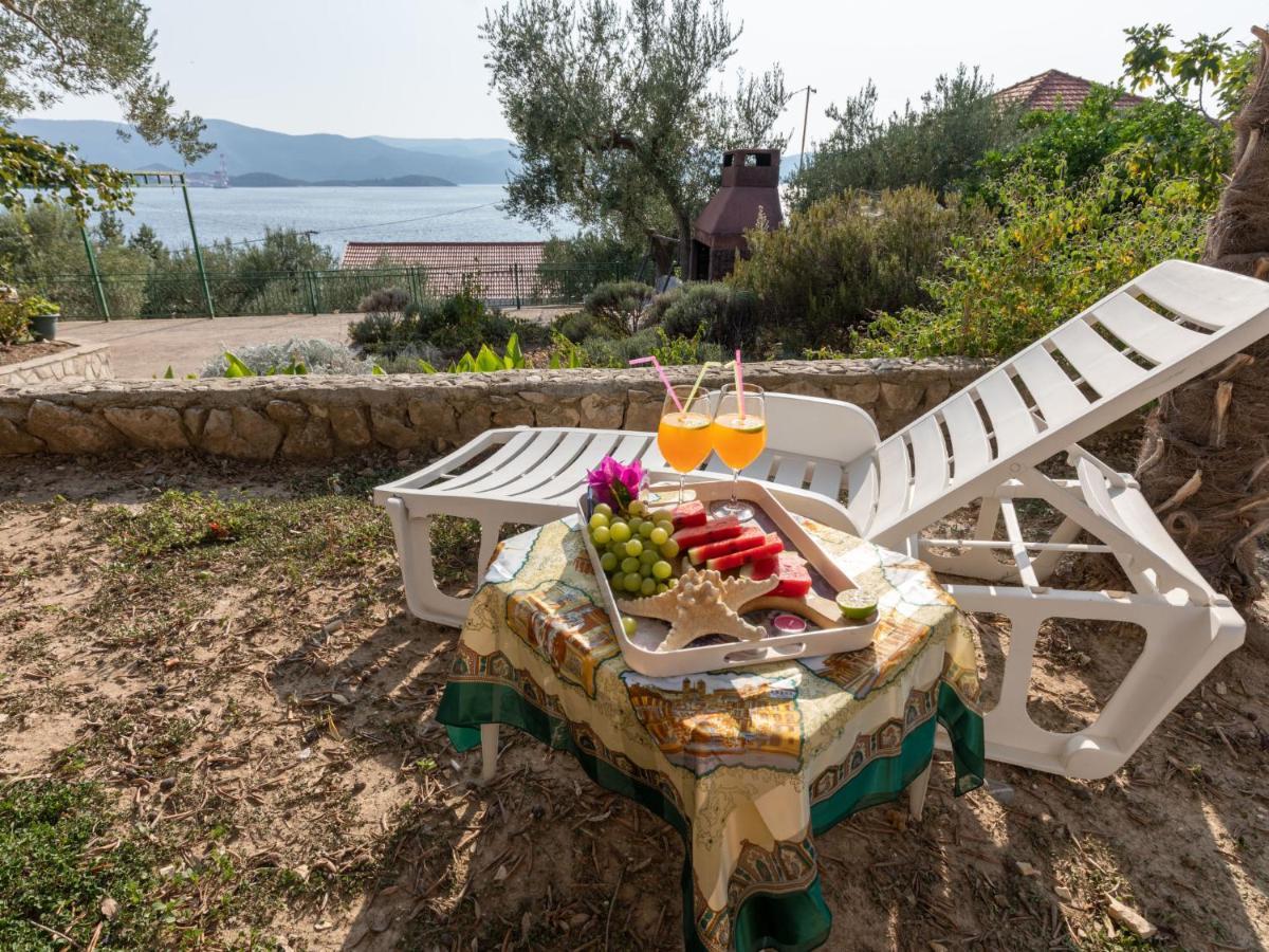 Holiday Home Dubra By Interhome Komarna Dış mekan fotoğraf
